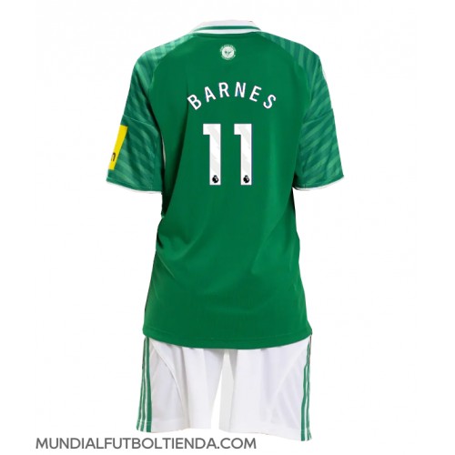 Camiseta Newcastle United Harvey Barnes #11 Segunda Equipación Replica 2025-26 para niños mangas cortas (+ Pantalones cortos)